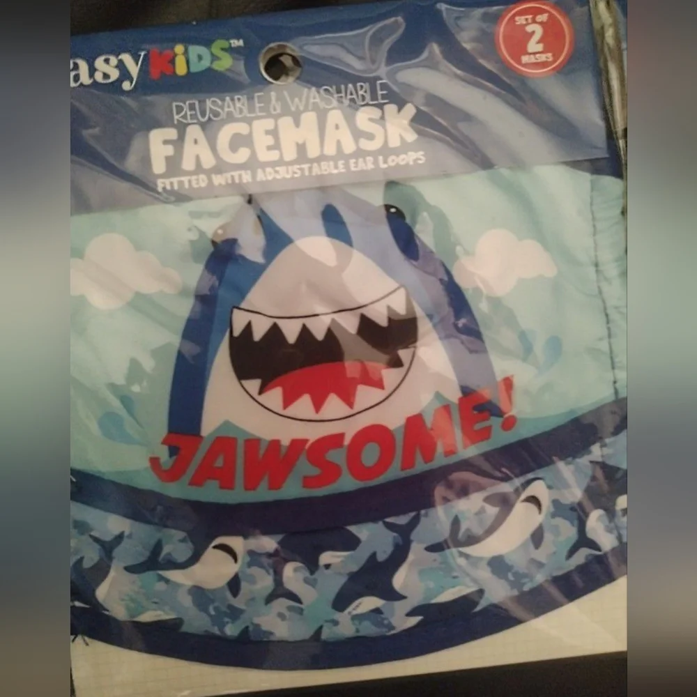 4 x New Fun Kid's Shark & Dinosaur Face Masks